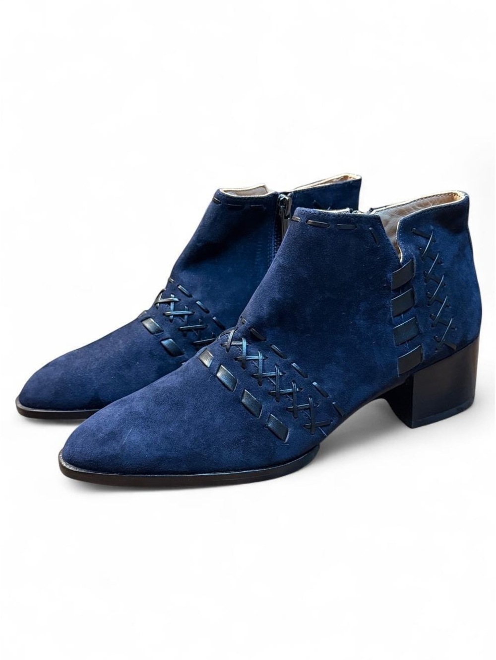 NWOT Donald J Pliner Bowery Navy Suede Whipstitch Ankle Boots 7M